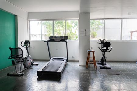 Apartamento para alugar com 90m², 3 quartos e 1 vaga Apartamento para alugar com 90m², 3 quartos e 1 vagaAcademia