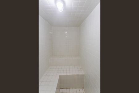 Apartamento para alugar com 191m², 4 quartos e 2 vagas Apartamento para alugar com 191m², 4 quartos e 2 vagasÁrea comum - Sauna