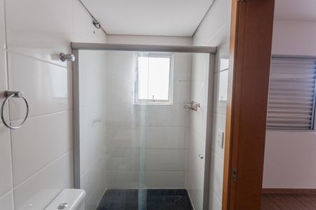 Banheiro da Suíte de apartamento para alugar com 4 quartos, 191m² em São Marcos, Belo Horizonte