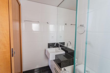 Apartamento para alugar com 191m², 4 quartos e 2 vagas Apartamento para alugar com 191m², 4 quartos e 2 vagasBanheiro da Suíte