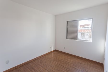 Apartamento para alugar com 191m², 4 quartos e 2 vagas Apartamento para alugar com 191m², 4 quartos e 2 vagasQuarto