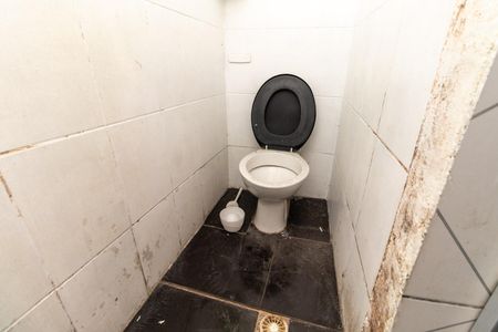 Banheiro de casa para alugar com 1 quarto, 50m² em Vila Macedopolis, São Paulo