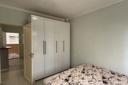 Quarto 1 de apartamento para alugar com 2 quartos, 50m² em Gonzaga, Santos