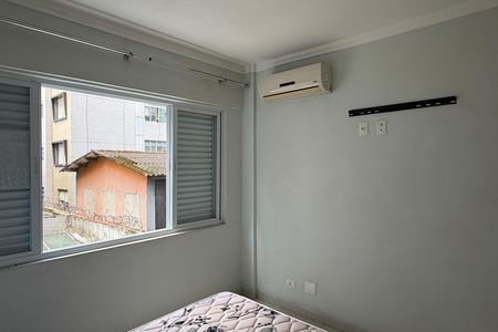 Quarto 1 de apartamento para alugar com 2 quartos, 50m² em Gonzaga, Santos