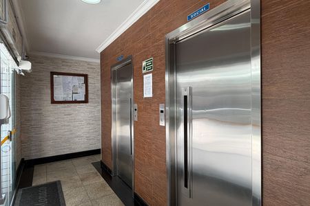 Área comum de apartamento para alugar com 2 quartos, 50m² em Gonzaga, Santos