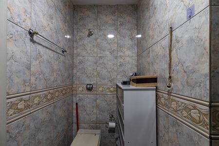 Apartamento à venda com 110m², 3 quartos e 1 vaga Apartamento à venda com 110m², 3 quartos e 1 vagaBanheiro da Suíte