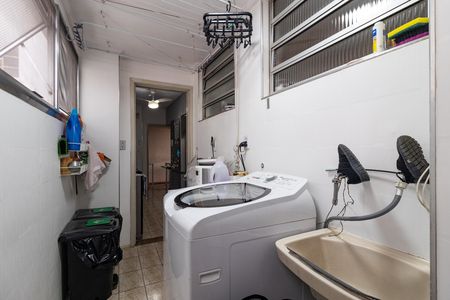Apartamento à venda com 110m², 3 quartos e 1 vaga Apartamento à venda com 110m², 3 quartos e 1 vagaÁrea de Serviço