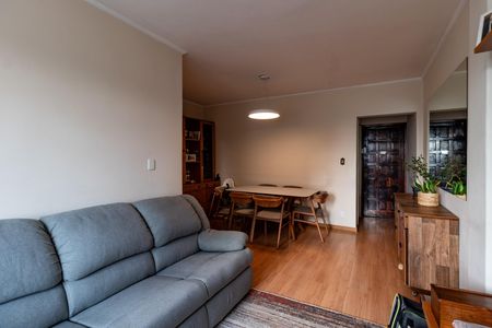 Apartamento à venda com 110m², 3 quartos e 1 vaga Apartamento à venda com 110m², 3 quartos e 1 vagaSala