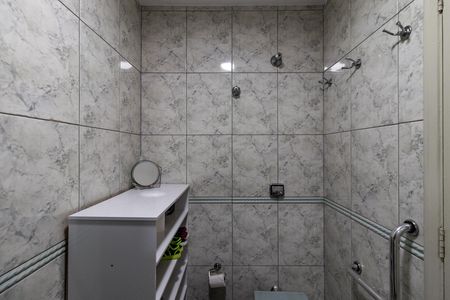 Apartamento à venda com 110m², 3 quartos e 1 vaga Apartamento à venda com 110m², 3 quartos e 1 vagaBanheiro