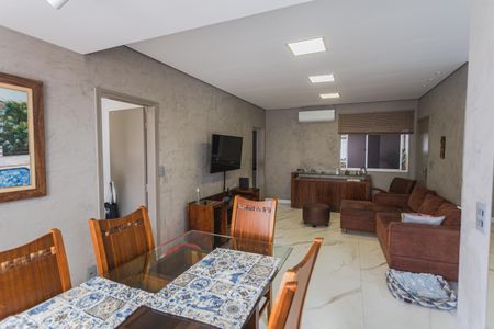 Sala de apartamento à venda com 3 quartos, 90m² em Silveira, Belo Horizonte