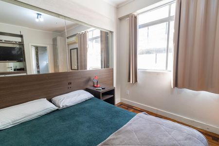 Quarto de kitnet/studio para alugar com 1 quarto, 18m² em Centro Histórico, Porto Alegre