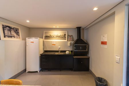 Área comum - Churrasqueira de kitnet/studio para alugar com 1 quarto, 18m² em Centro Histórico, Porto Alegre