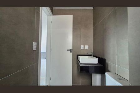 Banheiro de kitnet/studio para alugar com 1 quarto, 42m² em Jardim, Santo André