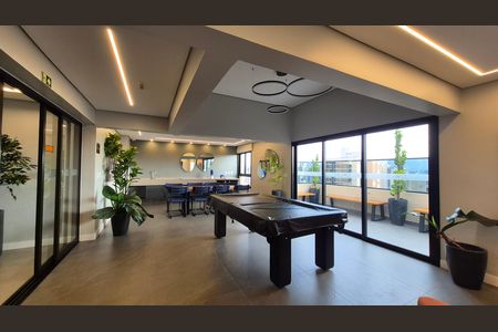 Studio à venda com 42m², 1 quarto e 1 vaga Studio à venda com 42m², 1 quarto e 1 vagaSalão de jogos