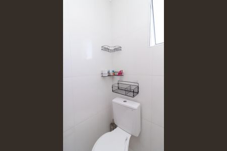 Banheiro de apartamento para alugar com 1 quarto, 32m² em Vila Ré, São Paulo