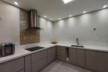 Cozinha de casa de condomínio à venda com 2 quartos, 87m² em Parque Ipiranga, Campinas