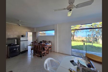 Copa de casa à venda com 3 quartos, 350m² em Camboinhas, Niterói