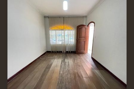 Casa à venda com 6 quartos, 180m² em Jardim Arpoador, São Paulo