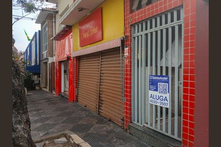 Casa para alugar com 70m², 2 quartos e sem vaga Casa para alugar com 70m², 2 quartos e sem vagaFachada