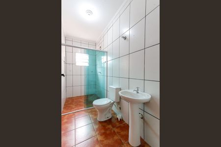 Casa para alugar com 70m², 2 quartos e sem vaga Casa para alugar com 70m², 2 quartos e sem vagaBanheiro