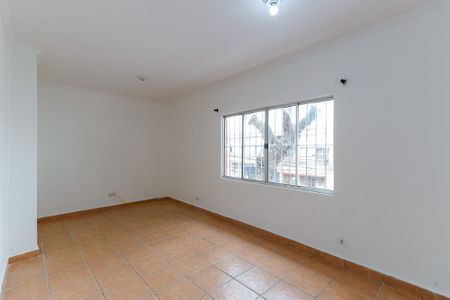 Casa para alugar com 70m², 2 quartos e sem vaga Casa para alugar com 70m², 2 quartos e sem vagaSala