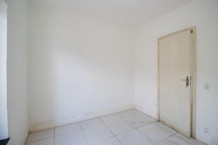 Quarto 1 de casa para alugar com 2 quartos, 42m² em Bonsucesso, Rio de Janeiro