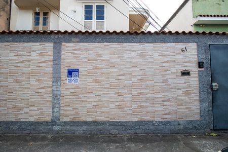 Placa de casa para alugar com 2 quartos, 42m² em Bonsucesso, Rio de Janeiro