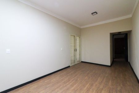 Casa para alugar com 3 quartos, 135m² em Vila Joao Jorge, Campinas