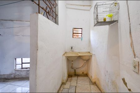 Área de Serviço de kitnet/studio para alugar com 2 quartos, 38m² em São Cristóvão, Belo Horizonte