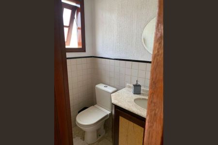 Casa à venda com 4 quartos, 320m² em Vila Rosalia, Guarulhos