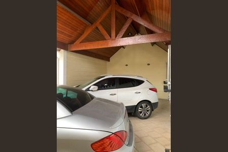 Casa à venda com 4 quartos, 320m² em Vila Rosalia, Guarulhos
