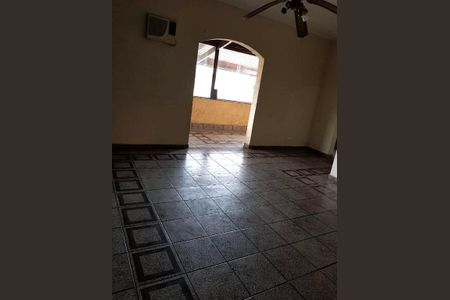 Casa à venda com 3 quartos, 250m² em Jardim Testae, Guarulhos