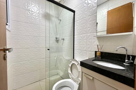 Banheiro de apartamento para alugar com 1 quarto, 46m² em Parque Jabaquara, São Paulo