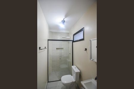 Banheiro de kitnet/studio para alugar com 1 quarto, 16m² em Parque Sao Diogo, São Bernardo do Campo