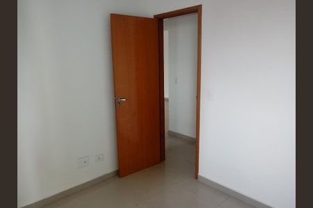 Apartamento à venda com 3 quartos, 76m² em Vila Galvão, Guarulhos