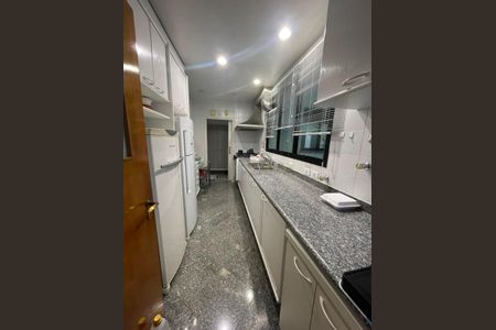 Cozinha de apartamento à venda com 4 quartos, 200m² em Planalto Paulista, São Paulo