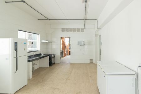 Apartamento para alugar com 45m², 2 quartos e 1 vaga Apartamento para alugar com 45m², 2 quartos e 1 vagaÁrea comum - Salão de festas