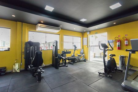 Apartamento para alugar com 45m², 2 quartos e 1 vaga Apartamento para alugar com 45m², 2 quartos e 1 vagaÁrea comum - Academia