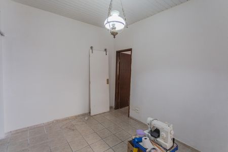 Casa para alugar com 3 quartos, 70m² em Sagrada Família, Belo Horizonte
