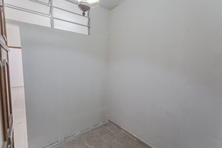 Quarto  de casa para alugar com 3 quartos, 70m² em Sagrada Família, Belo Horizonte