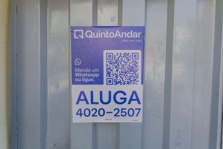 Plaquinha Instalada de casa para alugar com 3 quartos, 70m² em Sagrada Família, Belo Horizonte