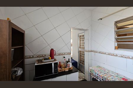 Cozinha de apartamento para alugar com 1 quarto, 60m² em Centro, Nilópolis