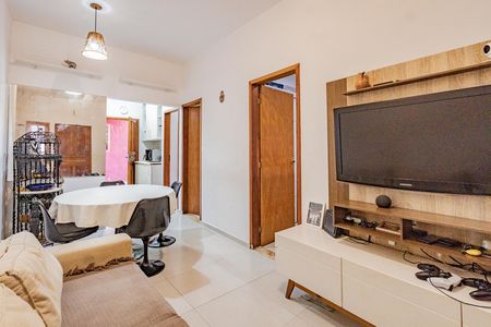 Sala de casa à venda com 4 quartos, 126m² em Jardim Patente, São Paulo