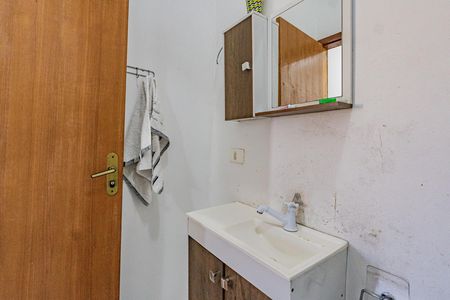 Banheiro casa 2 de casa à venda com 4 quartos, 126m² em Jardim Patente, São Paulo