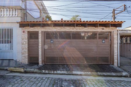 Fachada de casa à venda com 4 quartos, 126m² em Jardim Patente, São Paulo