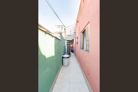 Quintal de casa à venda com 4 quartos, 126m² em Jardim Patente, São Paulo