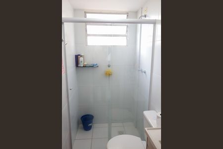 Apartamento à venda com 45m², 2 quartos e 1 vaga Apartamento à venda com 45m², 2 quartos e 1 vagaBanheiro