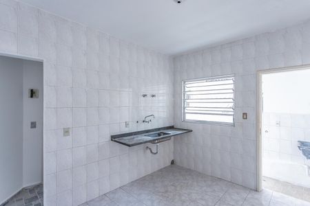 Cozinha de casa para alugar com 1 quarto, 60m² em Vila Penteado, São Paulo