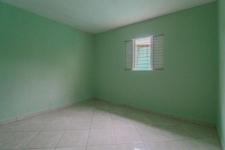 Quarto de casa para alugar com 1 quarto, 70m² em Jardim Itapark Velho, Mauá