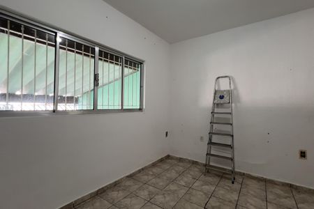 Casa para alugar com 300m², 3 quartos e 2 vagas Casa para alugar com 300m², 3 quartos e 2 vagasSala